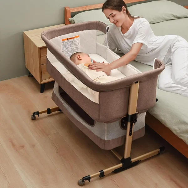 3-in-1 Adjustable Portable Baby Crib Bassinet with Mosquito Net